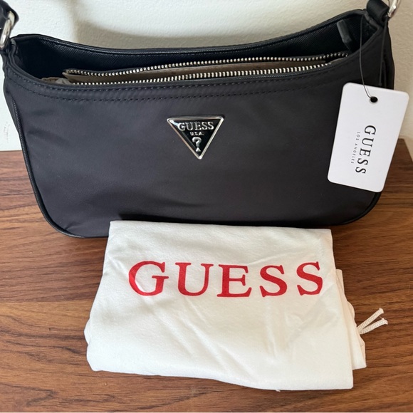 Nylon shoulder bag - Picture 3 of 4